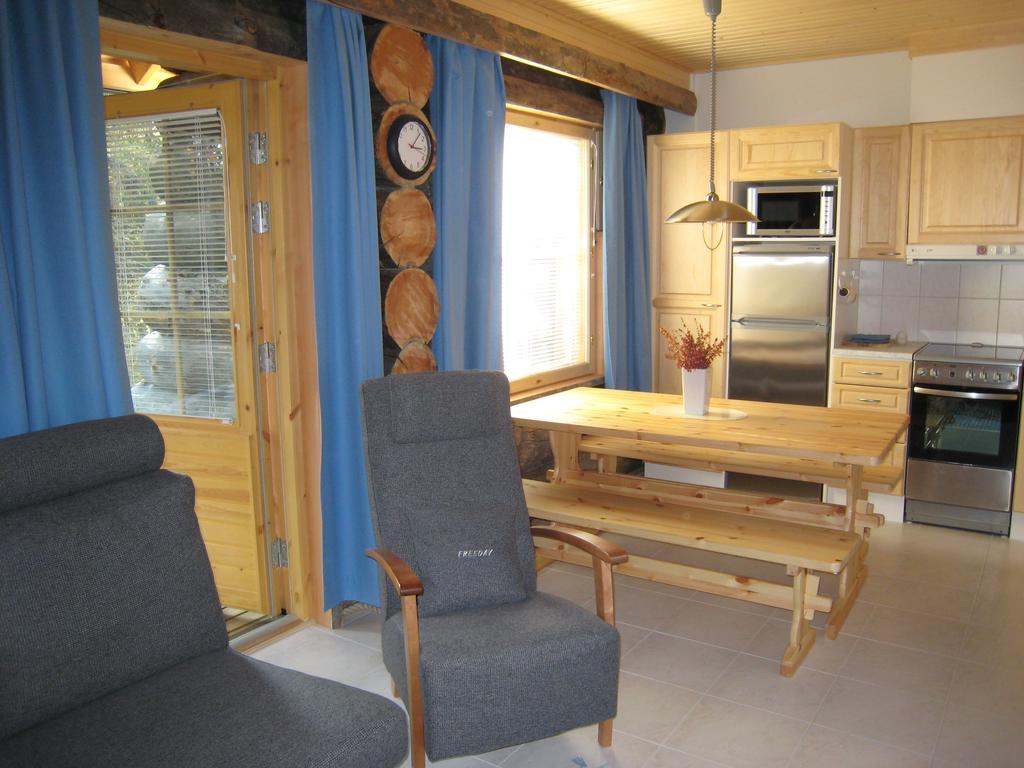 迷失小屋旅馆 Äkäslompolo 外观 照片